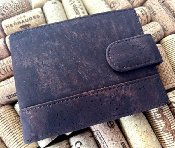 Brown cork wallet for men