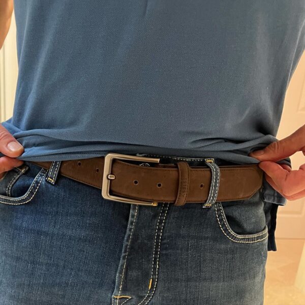 Sustainable brown belt for men