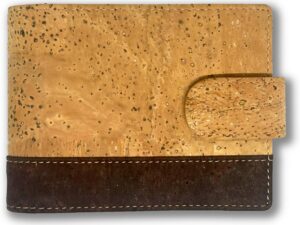 vegan gift idea - cork wallet for men - sustainable gifts
